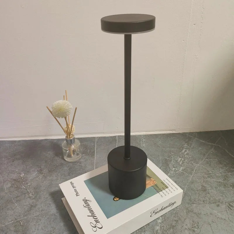 Lampe Rétro LED : L'Élégance Lumineuse pour Votre Intérieur