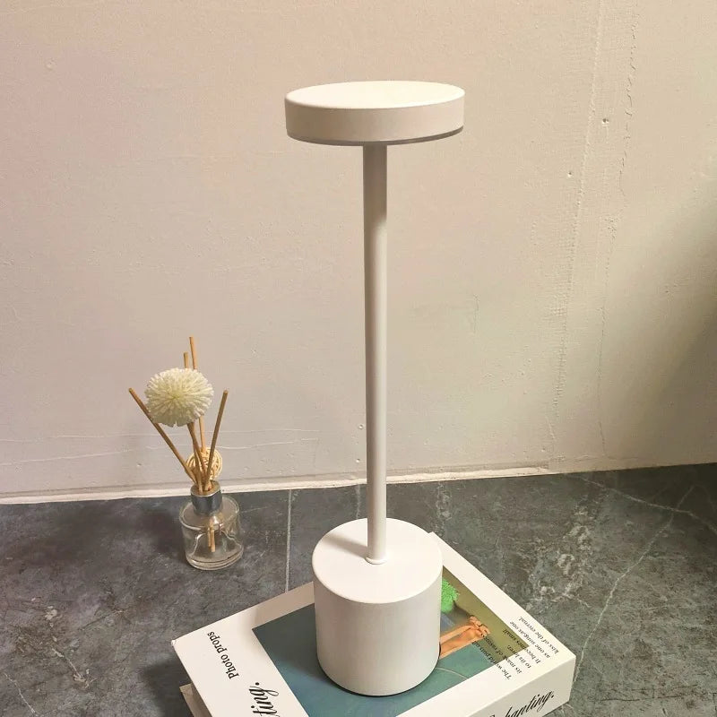 Lampe Rétro LED : L'Élégance Lumineuse pour Votre Intérieur